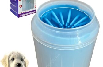 Dog Paw Cleaner – Accessories for Dogs and Cats – Cleans Dog Paws at Home and Travel – Removable and Easy to Clean – Size Medium/Large – Blue Colours L – Gift Towel