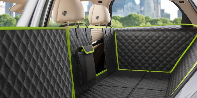 Pecute Dog Car Cover with Hard Bottom, Dog Car Protector for Back Seat, 2025 Detachable Side Wings to Protect Doors, Waterproof, Anti-Scratch, Texture Sofa, Up to 150 kg